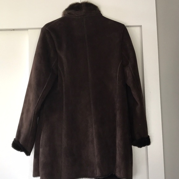 Super Cozy Faux Fur Brown Coat Jacket - Picture 4 of 5